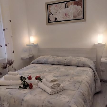 Apartamento Casa Vacanze Andrea La Tua Base Per Visitare Il Mare Delle Cinque Terre La Spezia Exterior foto