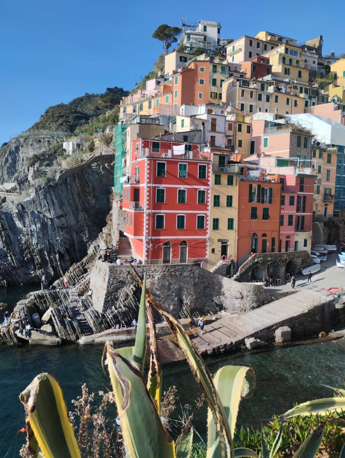 Apartamento Casa Vacanze Andrea La Tua Base Per Visitare Il Mare Delle Cinque Terre La Spezia Exterior foto